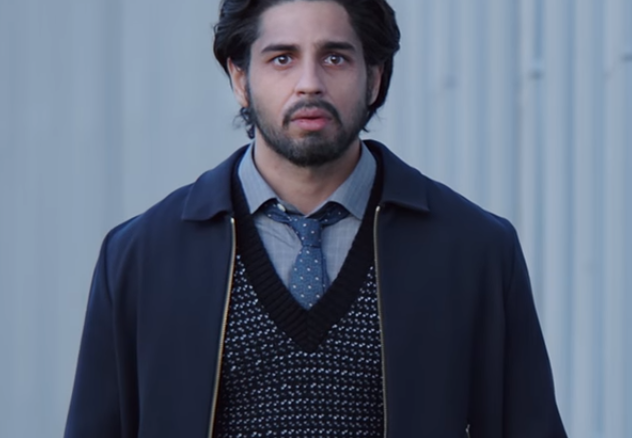 khair mangdi gives a glimpse of 3 different looks of sidharth & katrina!